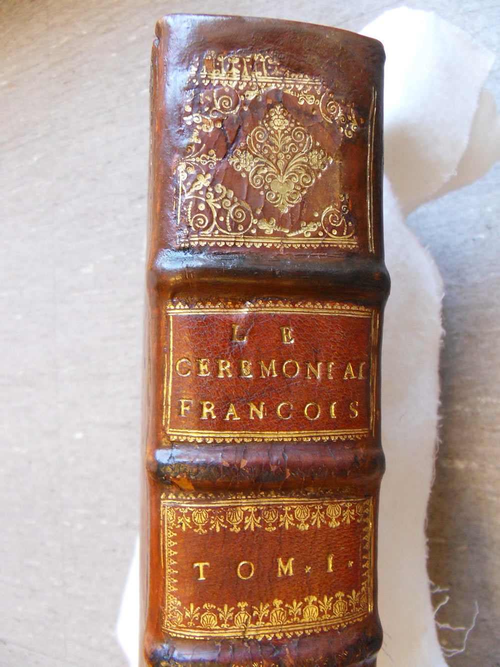 Restauration vieux livres